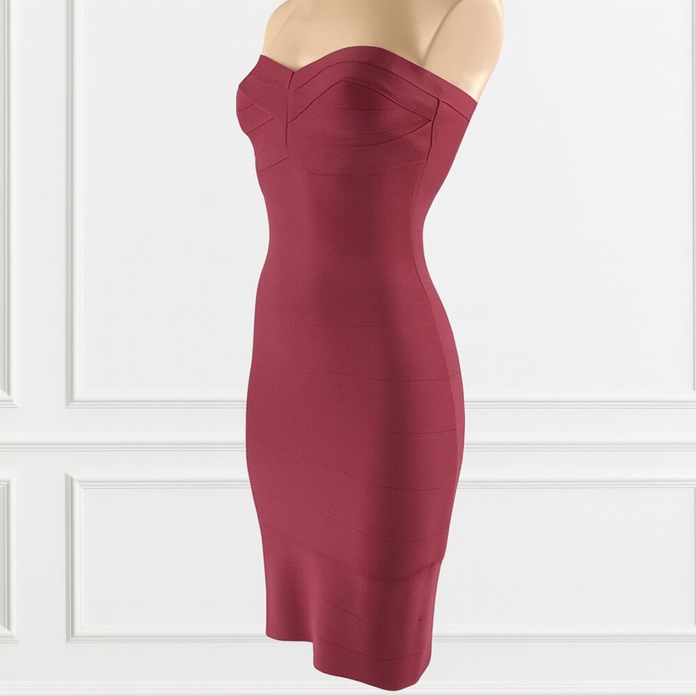 MEDIUM bebe bodycon bandage burgundy dress - Picture 2 of 2